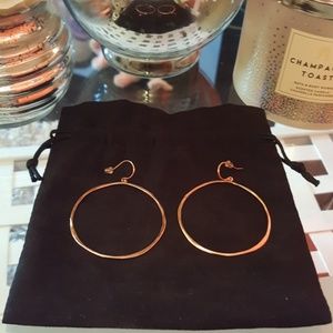 Gorjana "G Ring" rosegold hoop earrings